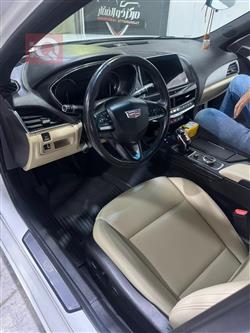 كاديلاك CT5